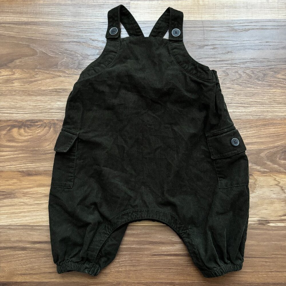 Banana Republic BR Baby Corduroy Bubble Romper Jumpsuit in Olive 6-12 Months